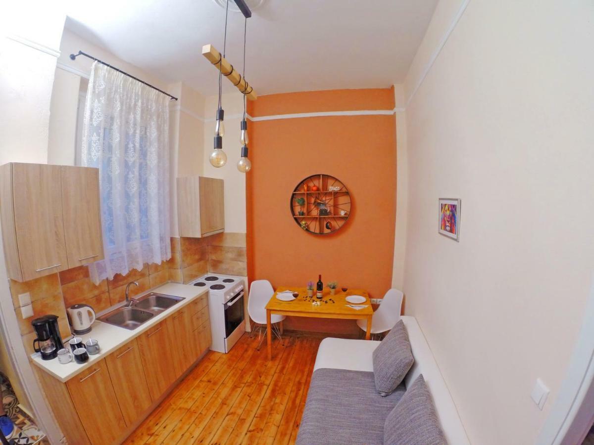 360 City View Apartment