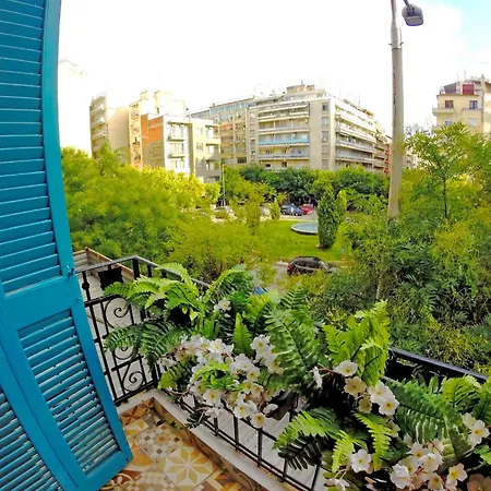360 City View Apartments Thessaloniki Buitenkant foto